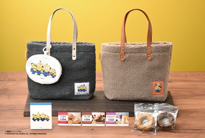 「＜ミニオンズ＞ カフェ・ド・クリ エ ハッピーバッグ」4,980 円（税込）（C）Universal City Studios LLC. All Righets Reserved.