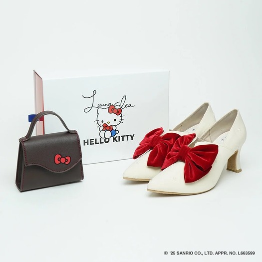 【HELLO KITTY】リボンブーティ（0612K）アイボリーZ/C税込18,700円