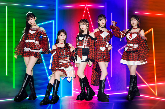 「i☆Ris」アーティスト写真