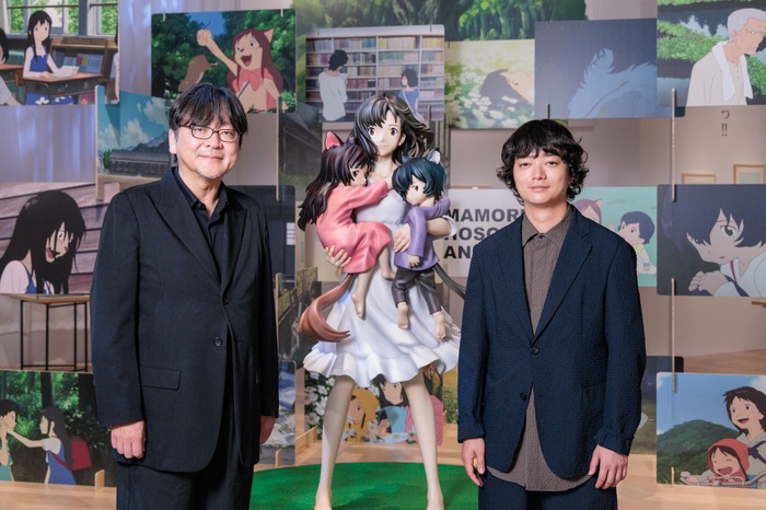 細田守監督(左)染谷将太(右)