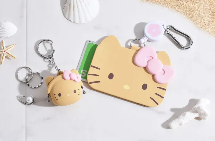 mimi POCHI-Bit HELLO KITTY（ミミポチビットハローキティ）・HELLO KITTY PASS CASE（ハローキティパスケース）