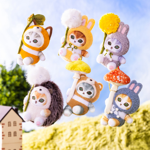 「ふわり飛んでけマスコット」(全6種)各2,310円(税込)