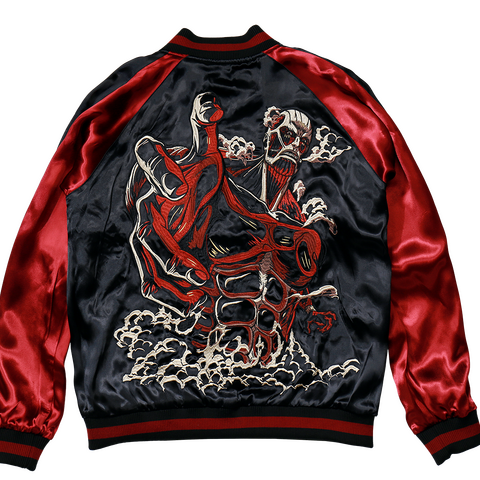 「進撃の巨人」超大型巨人もひょっこり!? エレン、ミカサ、リヴァイを大迫力の“刺繍”でデザイン♪ アパレル登場 画像