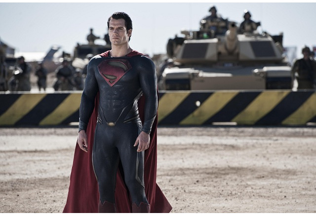 スーパーマンとバットマンの共演は予告されていた マン オブ スティール 映像の秘密 アニメ アニメ