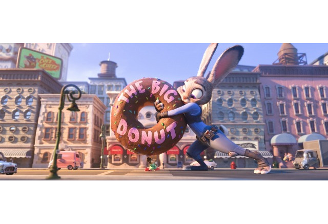 ズートピア ウサギの警察官 ジュディの本編映像公開 ネズミの街で巨大化 アニメ アニメ