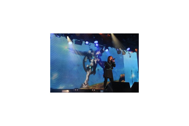 栗林みな実、ayamiが熱唱！　「トータル･イクリプス」新主題歌を披露 画像