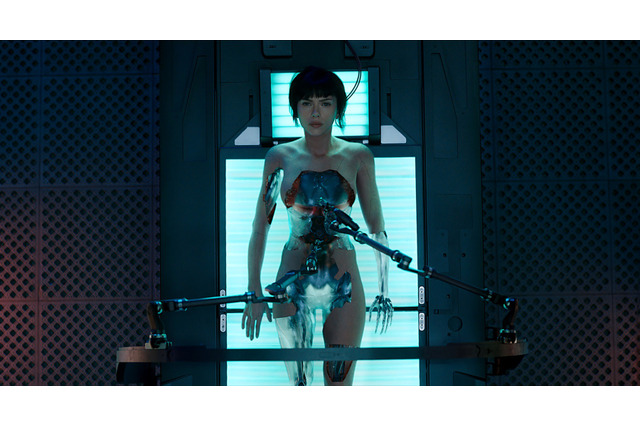 実写版「攻殻」日本オリジナル予告編が公開 ストーリーの全貌が明らかに 画像
