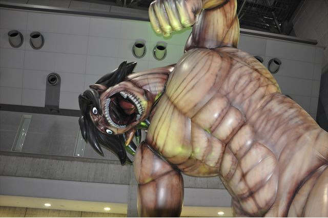 「進撃の巨人」ブース 大迫力の等身大“巨人エレン”が圧巻【AJ2017】 画像
