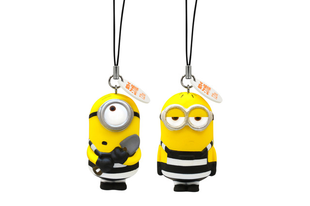 「怪盗グルーのミニオン大脱走」前売り特典にオーバーオール姿のぷにゅぷにゅストラップ 画像