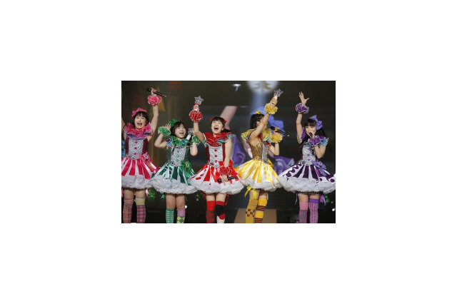 ももクロ、恒例のクリスマスライブ開催 さいたまスーパーアリーナ2DAYS 画像