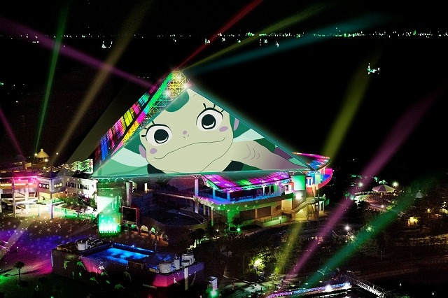 「夜明け告げるルーのうた」八景島シーパラダイスとコラボ 魚たちと人魚のルーが共演 画像