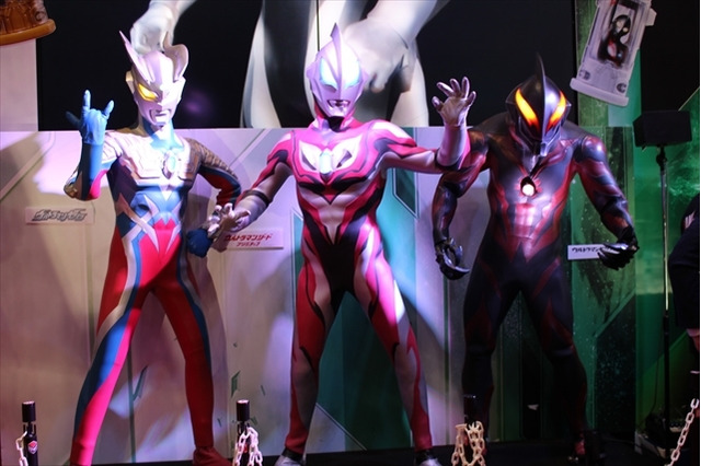 「妖怪ウォッチ」「プリキュア」に「ウルトラマン」「仮面ライダー」まで盛りだくさんなバンダイブース【おもちゃショー2017】 画像
