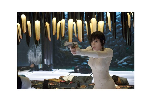 「ゴースト・イン・ザ・シェル」BD&DVDが8月23日発売 アニメ映画版付属のツインパックも 画像