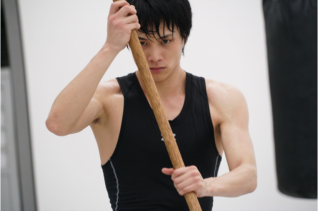 映画「東京喰種」 鈴木伸之演じる亜門鋼太朗のトレーニング写真が公開 画像