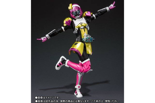 「仮面ライダーエグゼイド」仮面ライダーポッピーがフィギュアで登場 画像