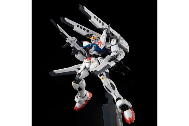幻の武装を纏った「ガンダムF91」がマスターグレードに登場！ 2種の武装形態どっちが好み？ 画像