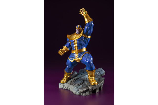 「マーベル」最強のヴィラン・サノス、オールドファッションなコミックスタイルで立体化 画像