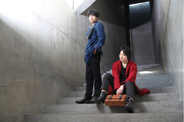 「鋼の錬金術師」エドの赤いコート＆ロイの軍服風アウター登場　なりきりコーデにも◎ 画像