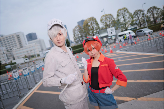 【コスプレ】「はたらく細胞」赤血球＆白血球の再現度に注目！ ひのきお＆おざーーん【インタビュー】 画像