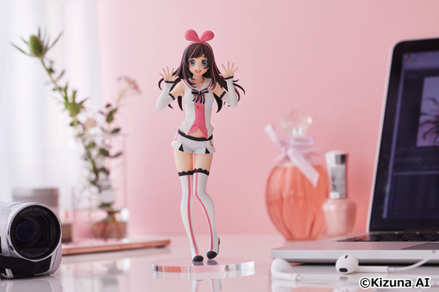 “はいどうもー！”キズナアイがお手頃価格＆飾りやすいサイズでフィギュア化！ 画像
