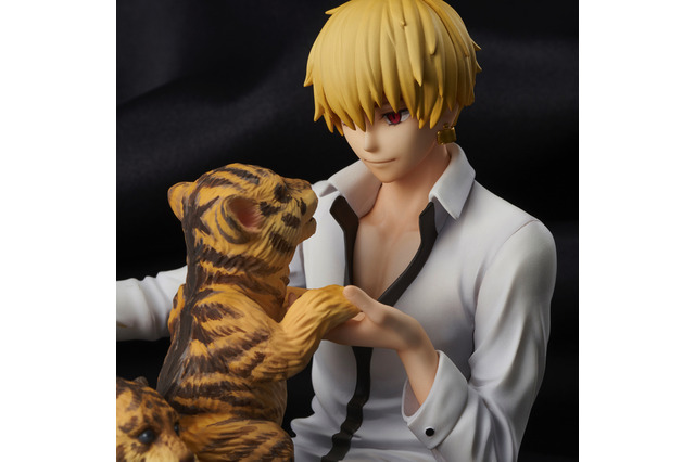 「Fate/EXTELLA LINK」ギルガメッシュ、店舗別購入特典イラストでフィギュア化！ 普段と違う優しい微笑に注目 画像