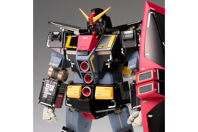 「Zガンダム」サイコ・ガンダム、“2号機”仕様で超合金シリーズに登場！ MA形態への変形機構にもこだわり 画像