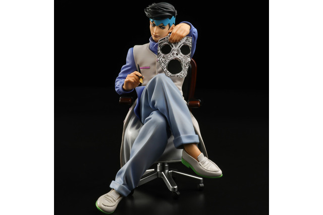 「ジョジョ」岸辺露伴、“君の記憶をもらうッ！”フィギュア型メモホルダーがリニューアル登場 画像