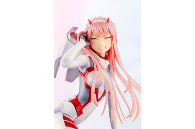「ダリフラ」ゼロツー、にっこり笑顔＆限定カラーで再登場！フィギュア 画像