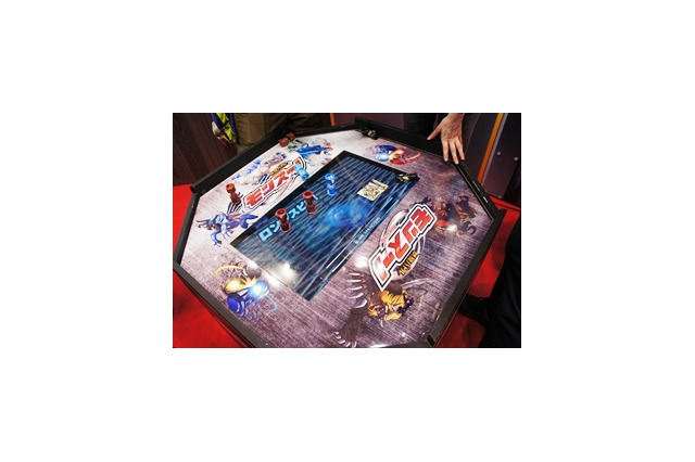 10月TVアニメ放送開始「モンスーノ」　東京おもちゃショーで玩具も披露 画像