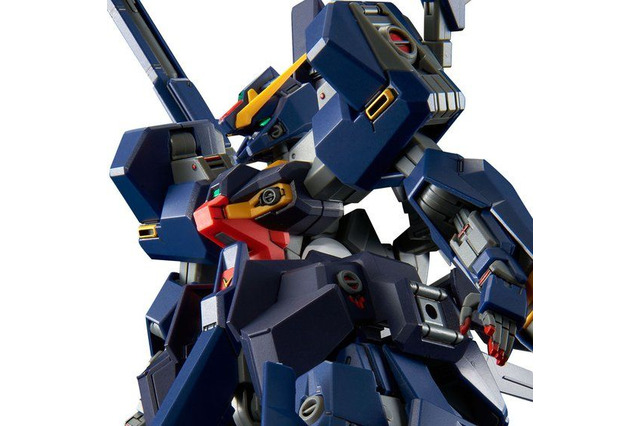 「ガンダムAOZ」TR-6［ハイゼンスレイII］、実戦配備カラーでガンプラ化！ 変形機構の再現に注目 画像