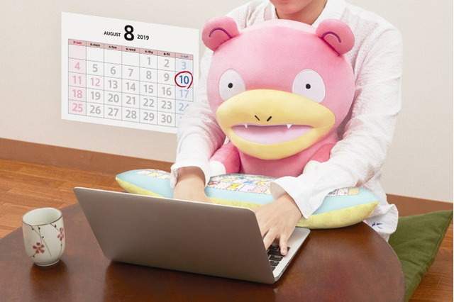 「ポケモン」ボケーっとした“ヤドン”、PCクッションに！ 一緒にの～んびり快適にPC作業しよう 画像