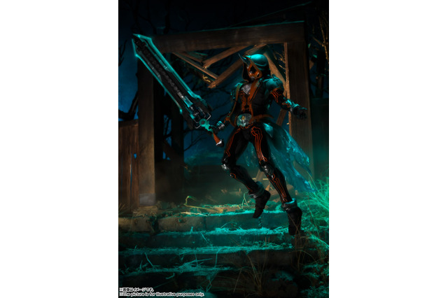 「仮面ライダーゴースト」幽霊を想起させるアレンジが…！安藤賢司が手掛けるフィギュア登場 画像