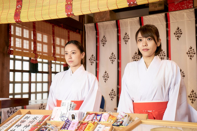 「劇団スフィア」巫女さんが“血塗られたブラジャー”事件の犯人探し！ 第3話先行カット 画像