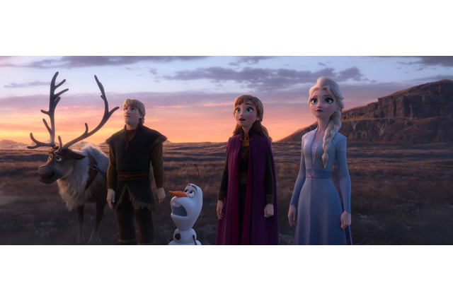 「アナと雪の女王2」待望の本編映像公開！ オラフが“エルサ”のモノマネ!? 画像