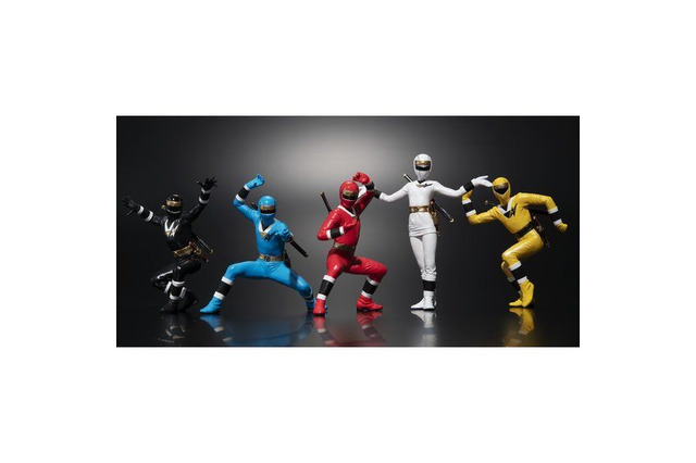 「忍者戦隊カクレンジャー」人に隠れて悪を斬る！カクレンジャーを5人セットでフィギュア化 画像