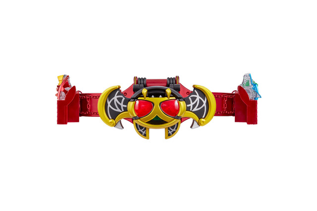 「仮面ライダーキバ」“キバットベルト”が登場！ 声優・杉田智和の新録も収録「過去の自分の物真似にならないように」 画像
