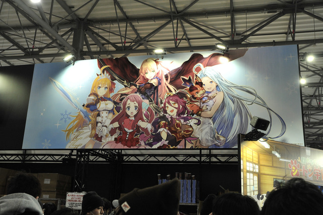 「グラブル」「ゾンサガ」「プリコネ」「シャドバ」が結集！ 会場外まで列が続いたCygamesブース【コミケ97】 画像