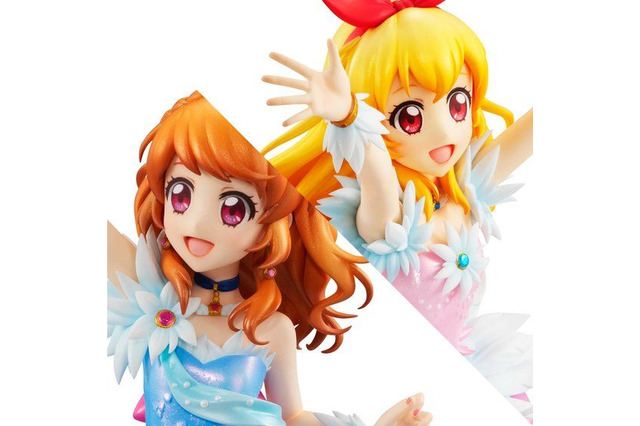 「アイカツ！」星宮いちご＆大空あかり、“思い出のドレス”をまとってフィギュア化！ 小物のこだわりにも注目 画像