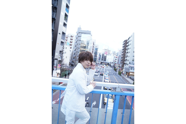 仲村宗悟、「月刊TVガイド」にグラビア＆インタビュー掲載！ ナチュラルな笑顔がカワイイ“特典生写真”も公開 画像