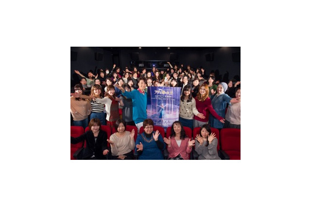 「アナと雪の女王」試写会に、ミュージカル界のプリンス井上芳雄が登壇 画像