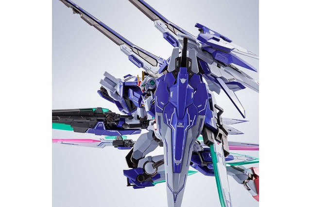 「ガンダムOO」究極装備のダブルオーガンダム、“METAL BUILD魂”に登場！ GNソードIIブラスターなど付属品に注目 画像