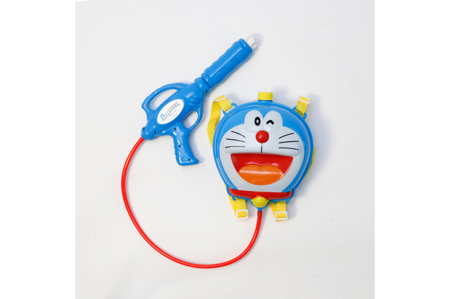 “リュック型水鉄砲”で夏を涼しく♪「ドラえもん」オリジナルグッズ全31種登場 画像