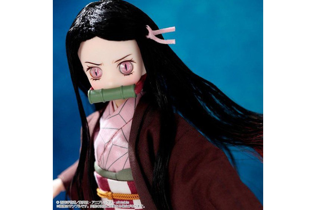 「鬼滅の刃」竈門禰豆子がドール化！ 衣装から髪の毛、竹筒までしっかり再現 画像