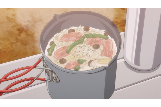 ABEMAのアニメ局スタッフが「ゆるキャン△」キャンプご飯に挑戦してみた「春に食べてもおいしい！」／スープパスタ編 画像
