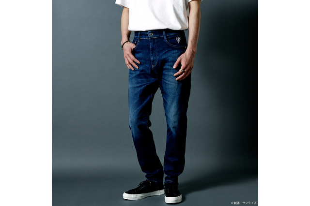 「ガンダム×EDWIN」お洒落＆穿き心地抜群！ ジャージーズにガンダムモデル登場 普段着に◎ 画像