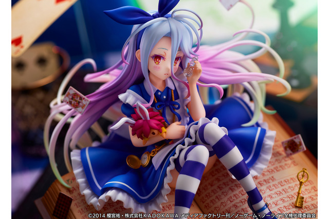 「ノーゲーム・ノーライフ」白が“不思議の国のアリス”なロリ衣装でフィギュア化 画像