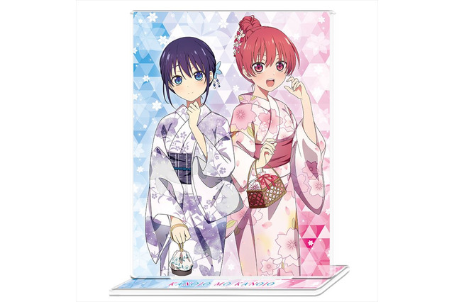 「カノジョも彼女」制服から浴衣まで、ヒロインたちの魅力的な姿をデザイン♪ クリアファイルやタペストリーなどグッズ紹介 画像