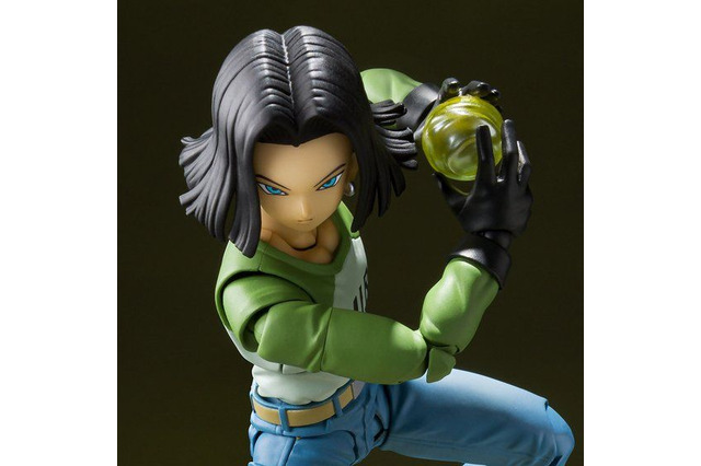「ドラゴンボール超」人造人間17号、“宇宙サバイバル編”Ver.でアクションフィギュア化！ エフェクトパーツで攻撃シーンを再現せよ 画像
