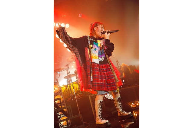 声優・夏川椎菜ライブツアー開催！ 「攻めたセットリストで、すごくカッコいいツアーになった」 【レポート】 画像