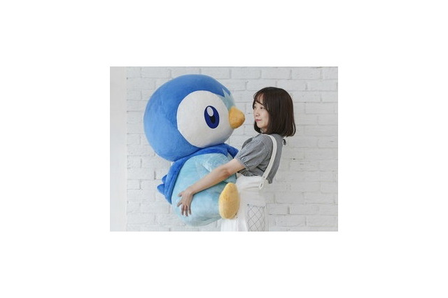 超BIG「ポッチャマぬいぐるみ」登場！ この可愛さとサイズ感、抱きしめずにはいられない!? 画像